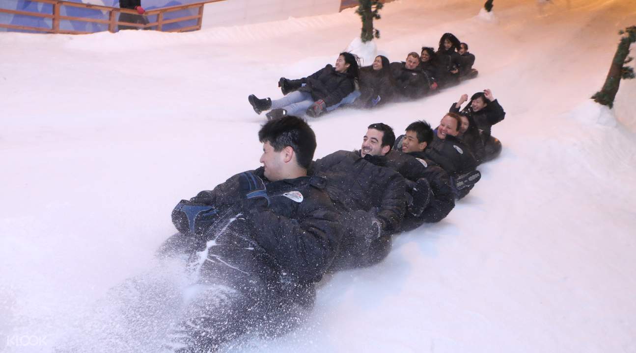 Snow Play Session in Snow City Singapore
