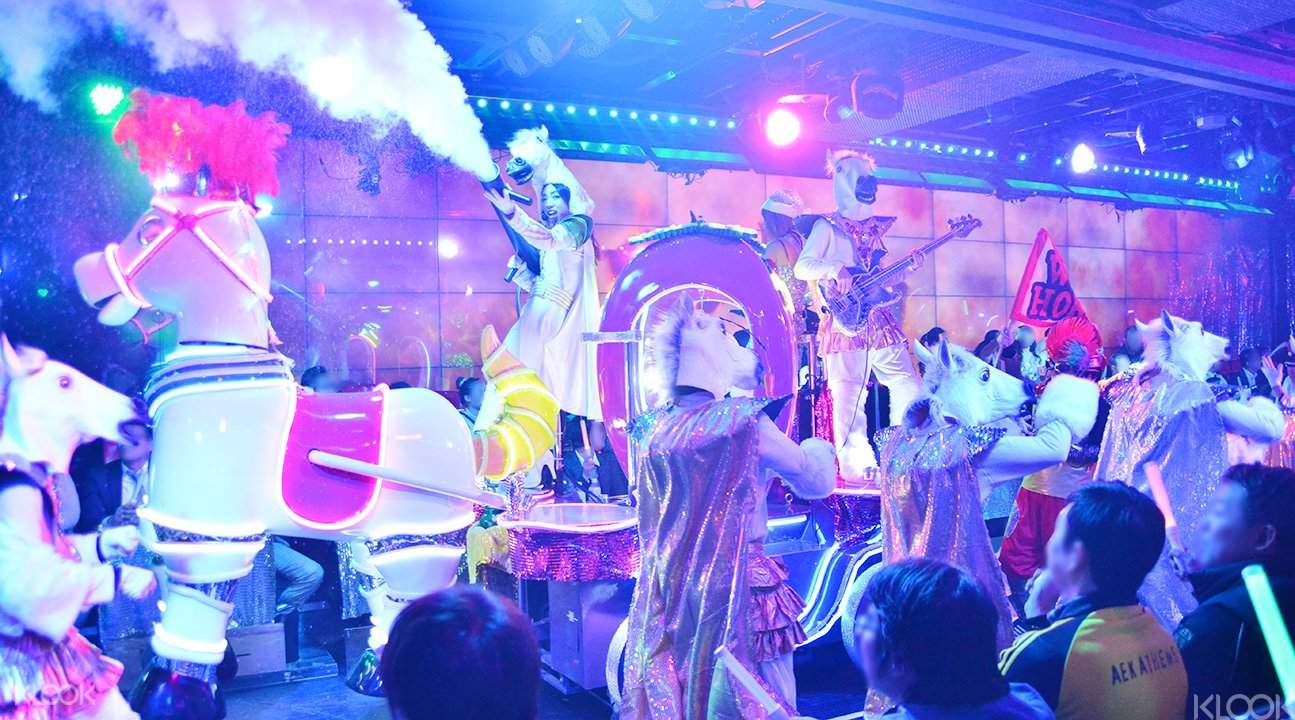 東京新宿機器人餐廳