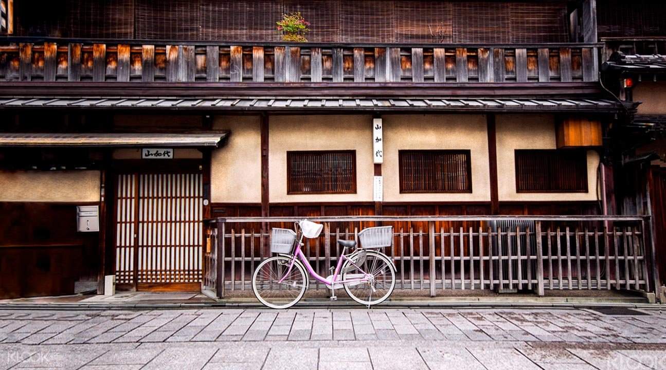 自行車穿梭京都