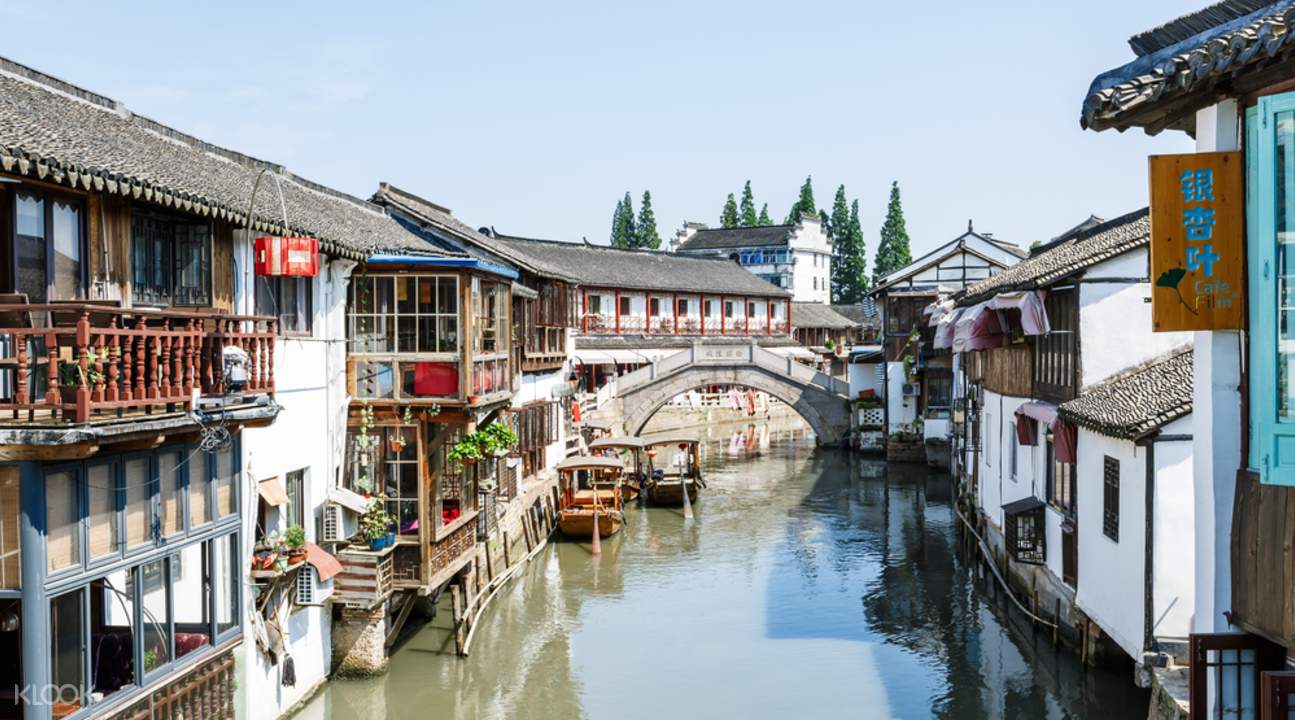 Resultado de imagem para zhujiajiao water town