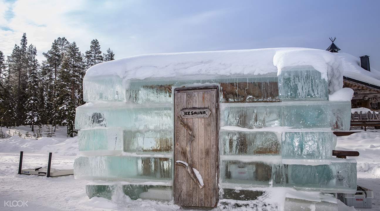 Arctic Evening Experience with Snow Sauna in Rovaniemi, Lapland