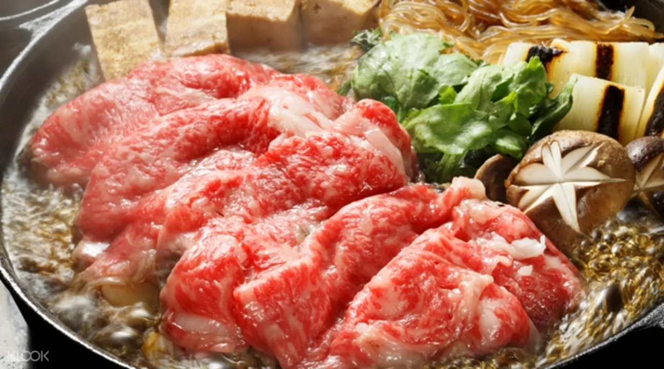 名花之裡& 樹冰& 冰瀑布一日遊（高級松坂牛壽喜燒午餐）