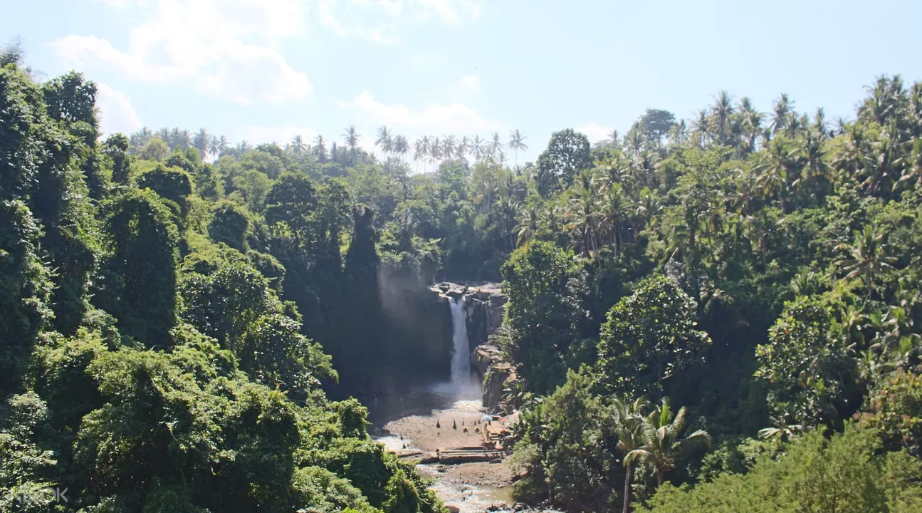 kato lampo waterfalls