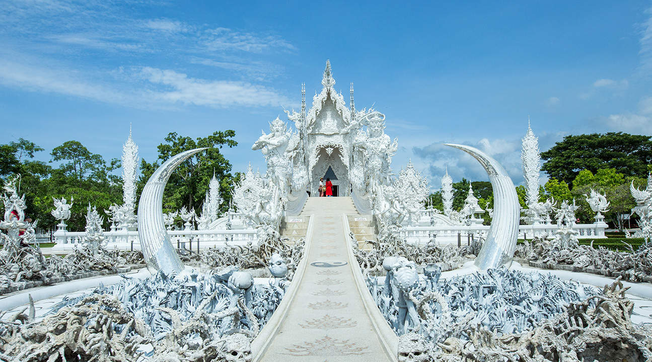 Chiang Rai Full Day Private Tour Dengan White Temple Blue Temple Black House Dan Singha Park Di Thailand