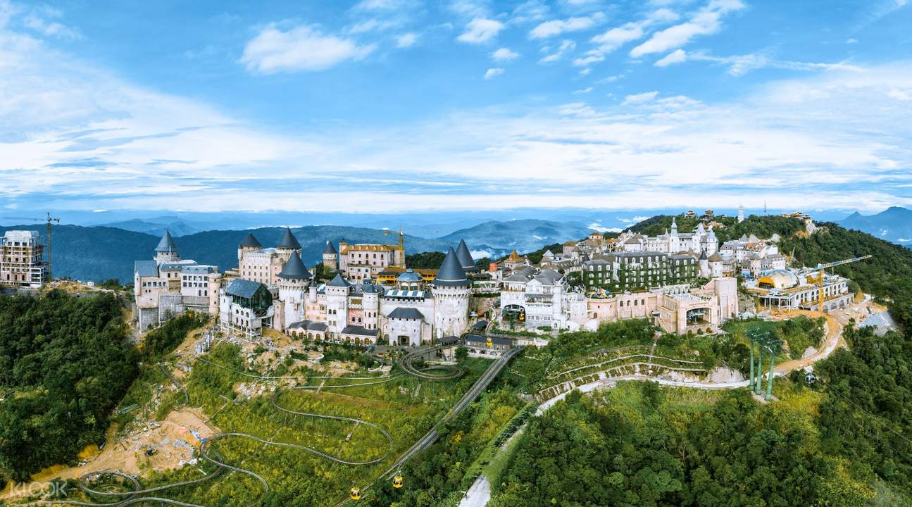 巴拿山 & 佛手黄金桥一日游(岘港出发)