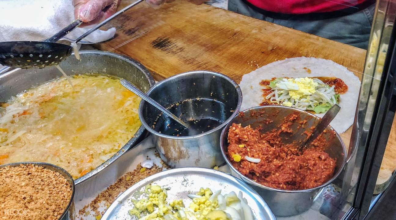 China Town Popiah at Rojak. Popiah & Cockle in Maxwell