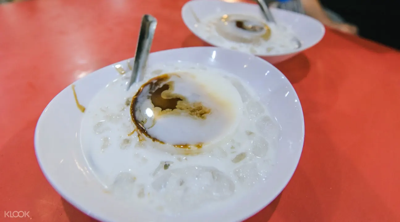 峴港美食觀光夜遊 椰奶果凍