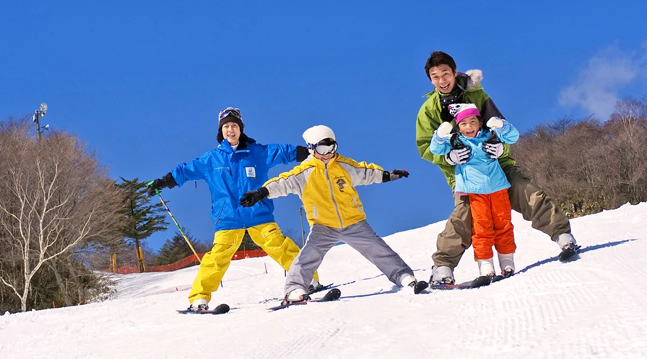 冬季限定 富士山南麓二合目snowtown yeti滑雪场saj教练入门班 含往返巴士 klook客路中国