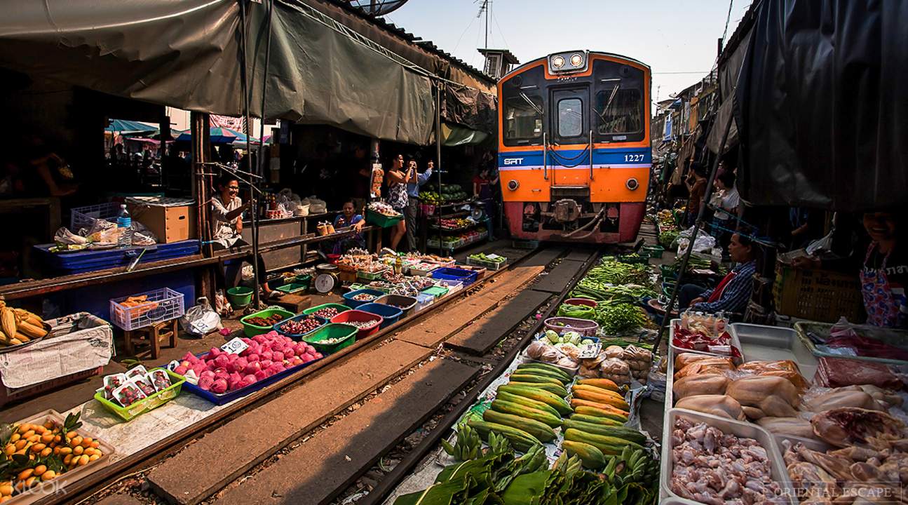 market entry mode in thailand Market entry modes there are many types of entry modes into a market, such as joint venture, franchise, and wholly owned subsidiary for our business to go into thailand, we considered these few options and highlighted that joint venture is a preferred entry mode. market entry mode in thailand Market entry modes there are many types of entry modes into a market, such as joint venture, franchise, and wholly owned subsidiary for our business to go into thailand, we considered these few options and highlighted that joint venture is a preferred entry mode.