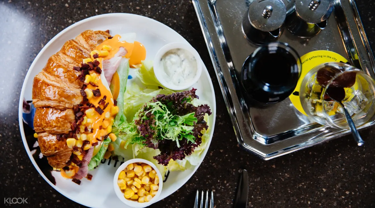 香港銅鑼灣咖啡弄起司玉米可頌