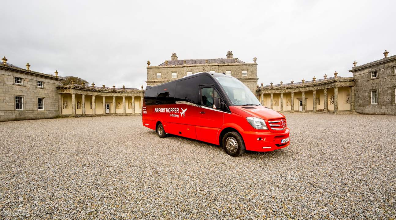 Shared Dublin Airport Dub Hopper For Maynooth Tallaght Ireland