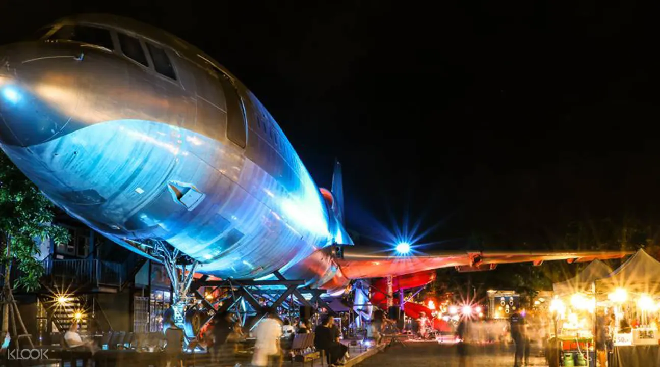 飛機夜市