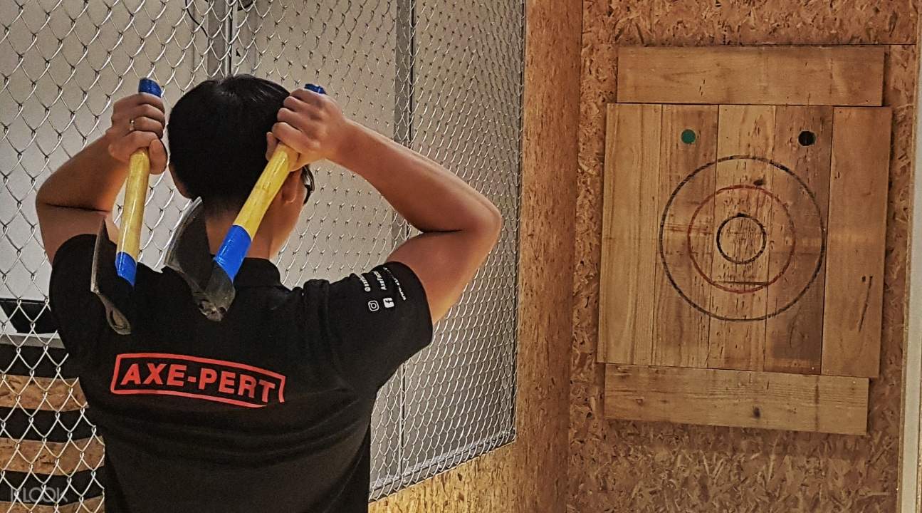 Axe Factor Axe Throwing Experience in Singapore - Klook New Zealand