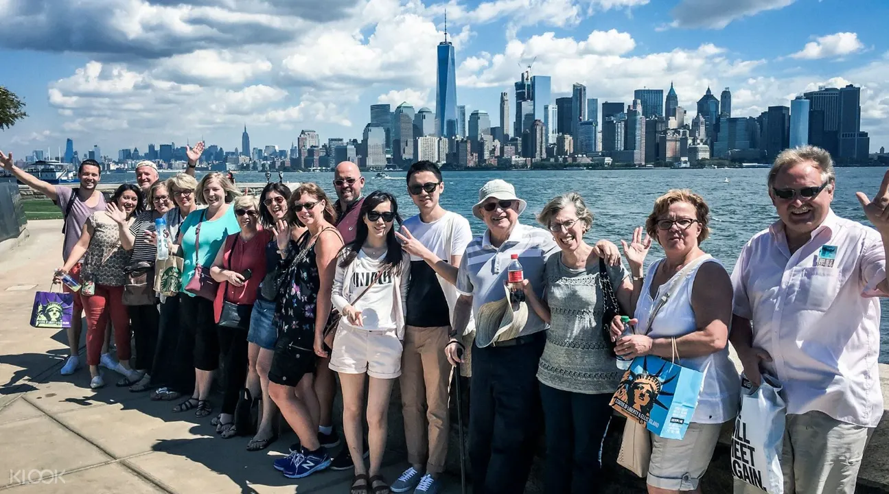 Statue Of Liberty And Ellis Island Tour With Reserve Line Access Statue Of Liberty And Ellis Island Tour With Reserve Line Access