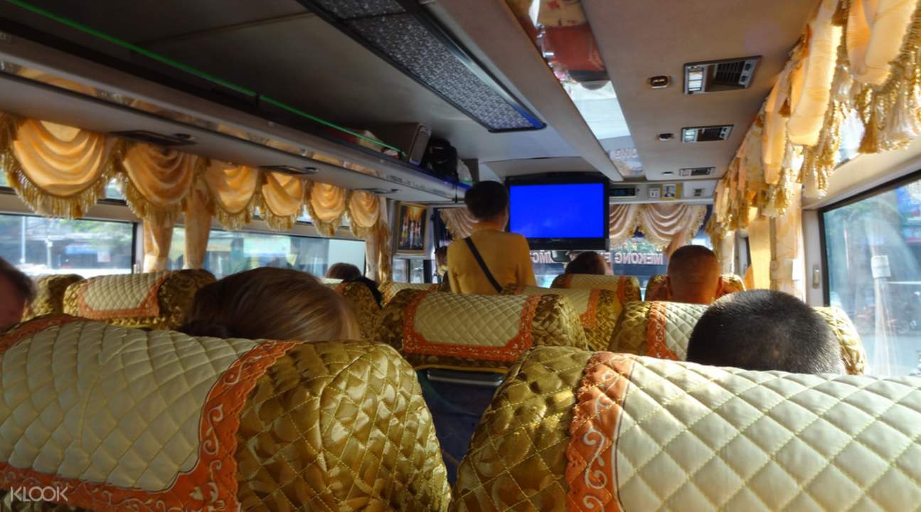 Shared Bus Transfers from Siem Reap to Phnom Penh in Cambodia