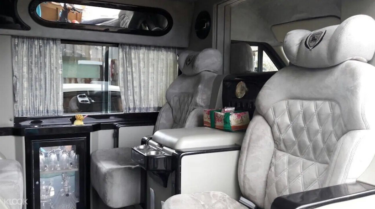 Up To 15 Off Private Limousine Tan Son Nhat International Airport Transfer Sgn For Ho Chi Minh City Vietnam Klook Singapore