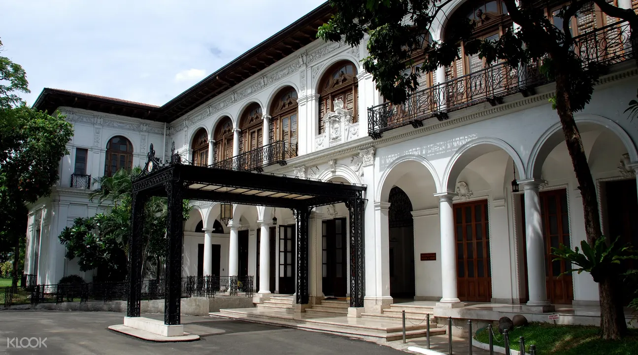 馬尼拉徒步,馬尼拉半日遊,馬拉坎南宮,生力啤酒,馬尼拉傳統地區,菲律賓生力啤酒,馬尼拉特色遊,聖塞巴斯蒂安教堂,聖塞巴斯蒂安聖殿