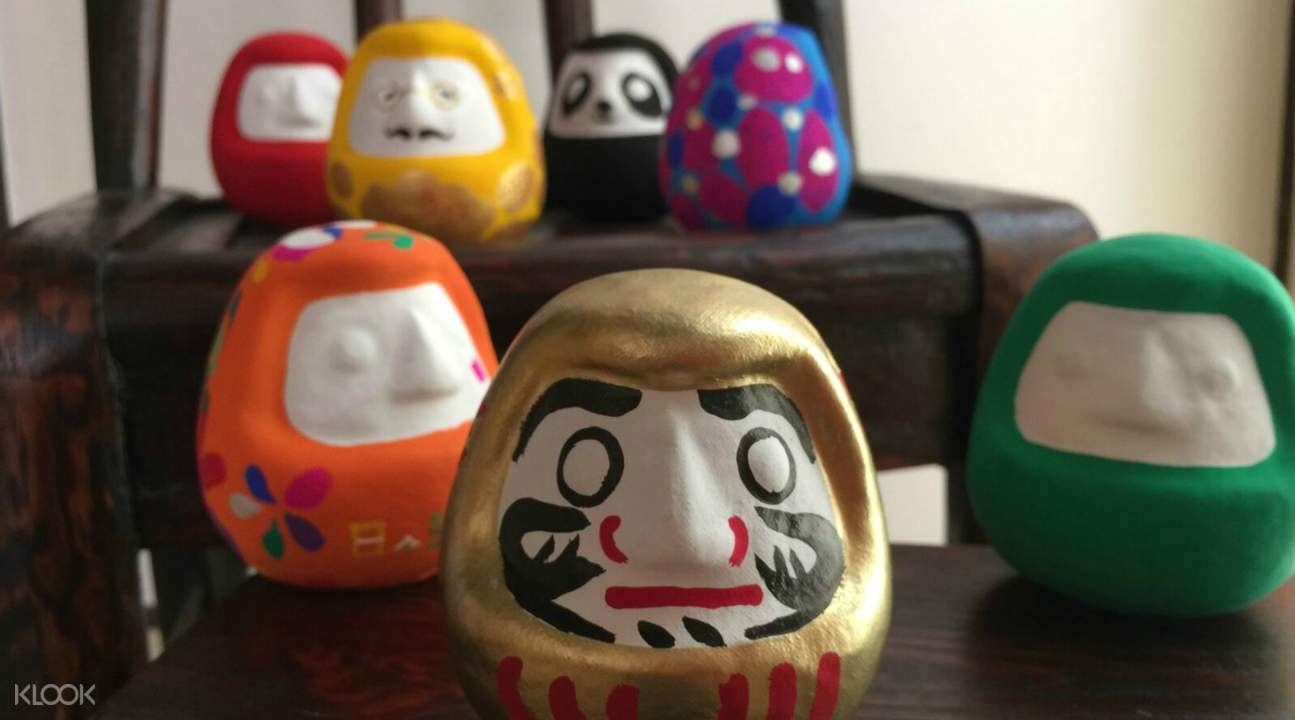 Daruma Doll Making Class in Kurashiki