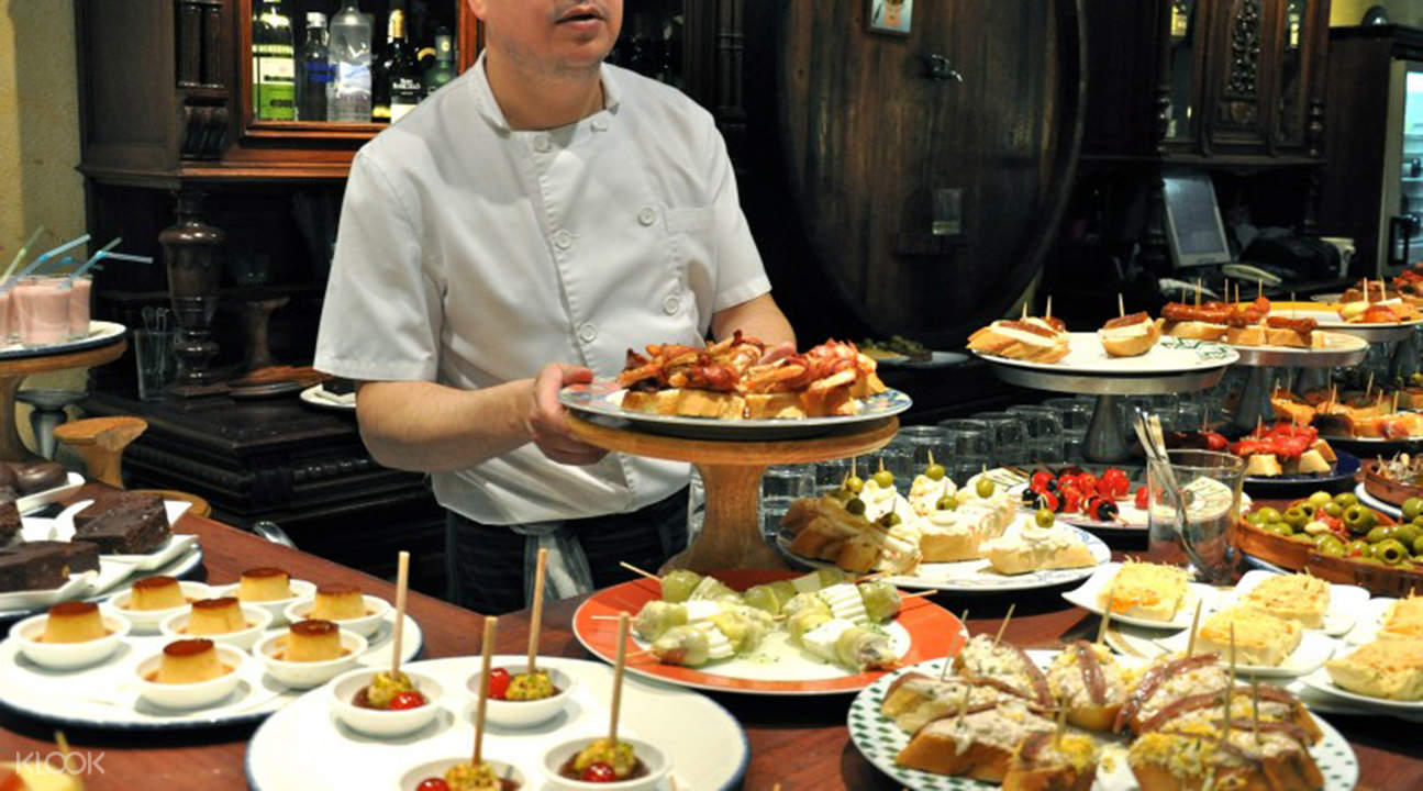Tasting Barcelona: Food & Wine Tour