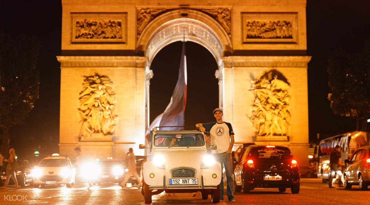 [SALE] Citroën 2CV Night Tour and Seine River Cruise in Paris, France