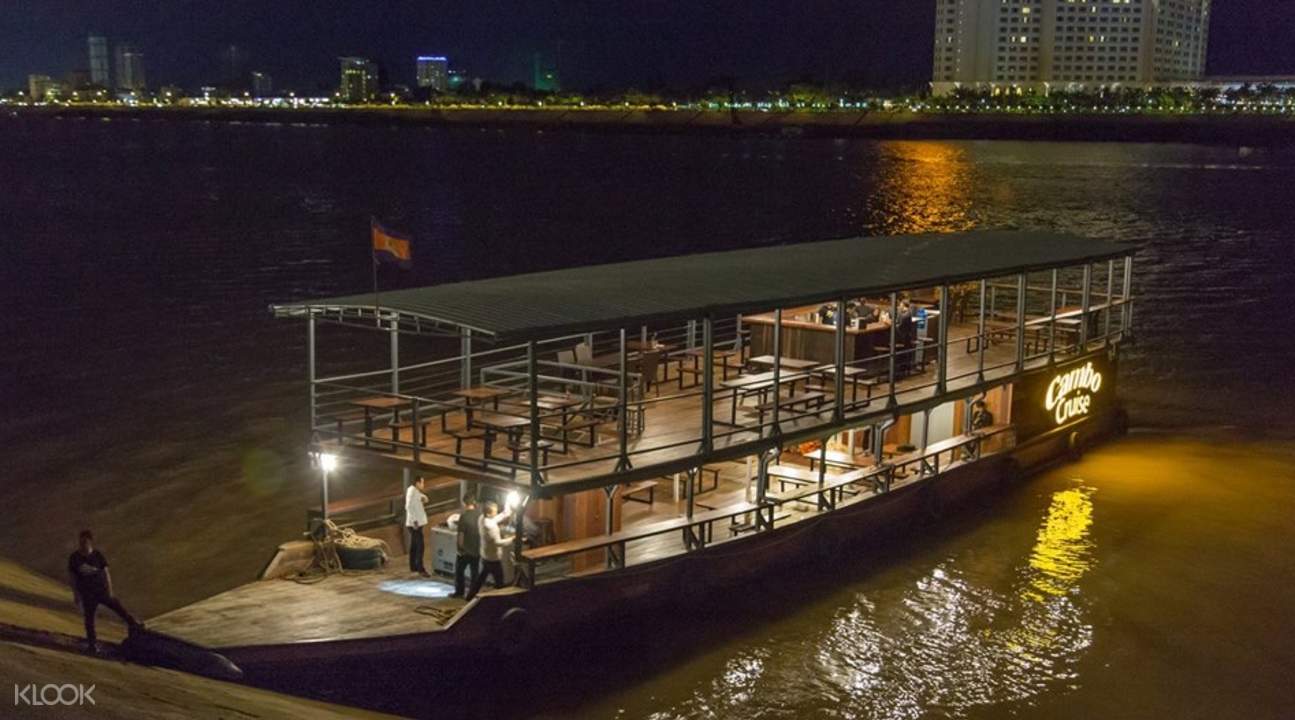 Sunset Cruise in Phnom Penh by Cambo Cruise