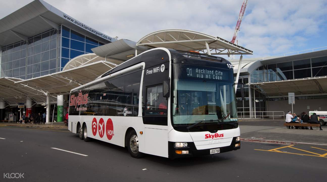 SkyBus Auckland Airport Express One Way/Round Trip Tickets in Auckland