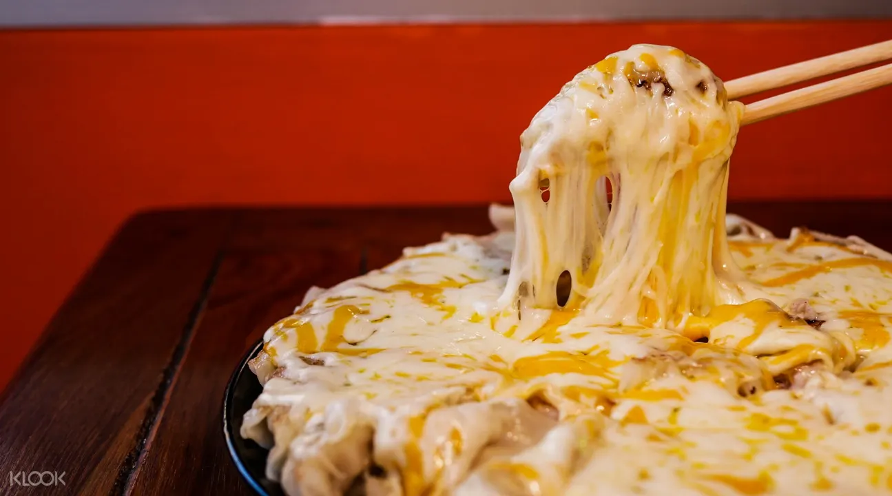 Kinza Gyoza - 素鐵訕車站