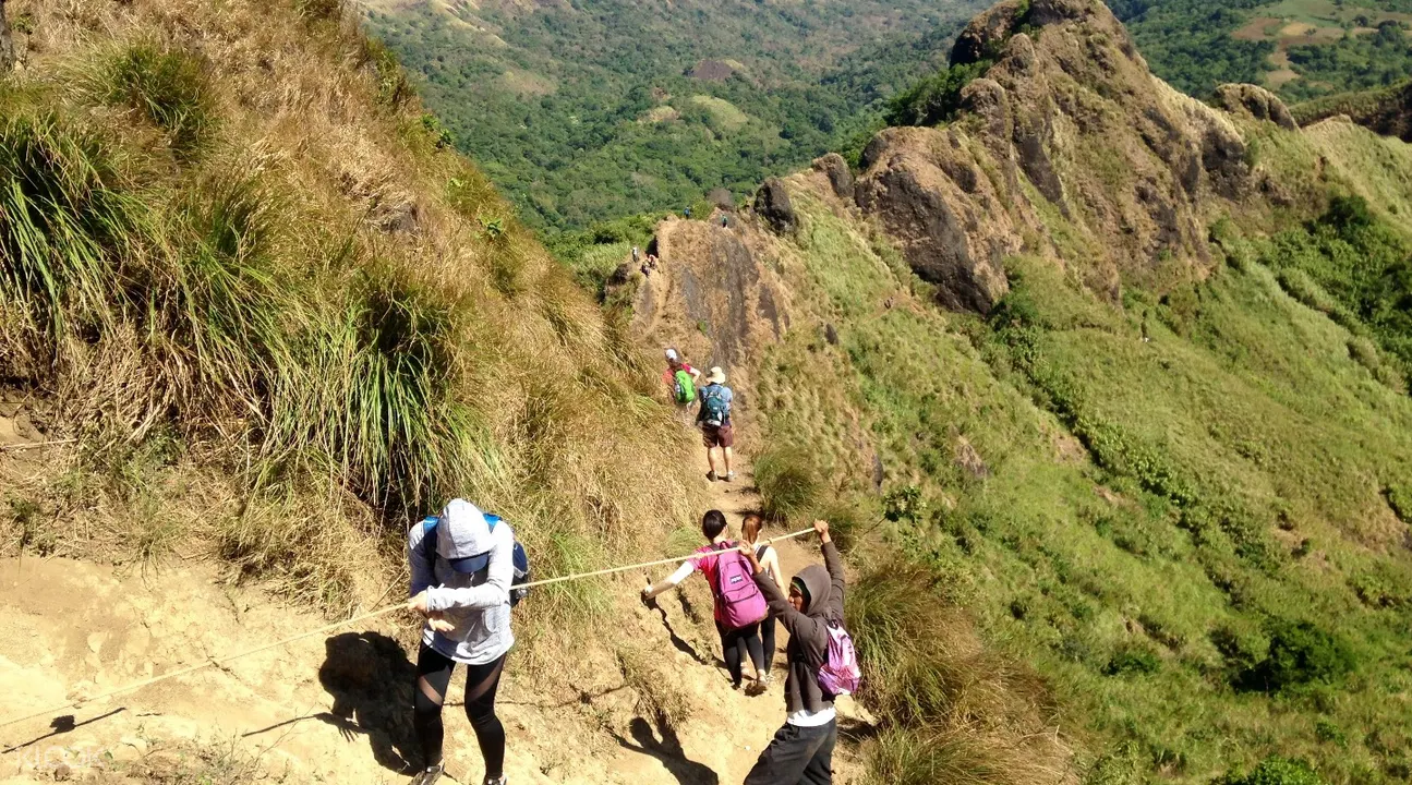 菲律賓八打雁巴圖勞山mount batulao徒步探險