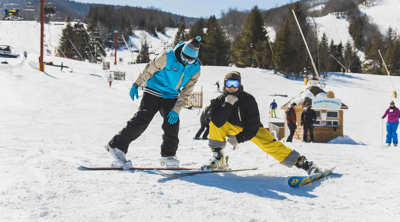 Hunter Mountain Skiing Day Trip From Nyc Usa