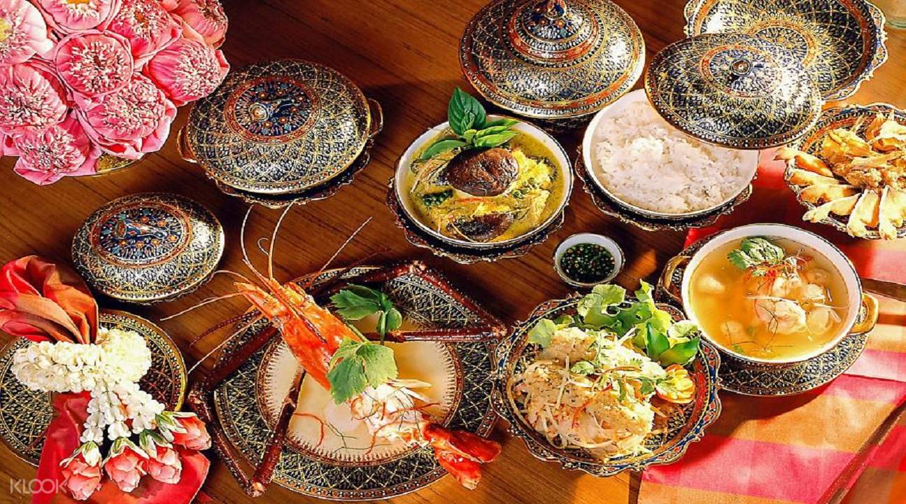 Sala Rim Naam Lunch Buffet and Set Meal in Mandarin