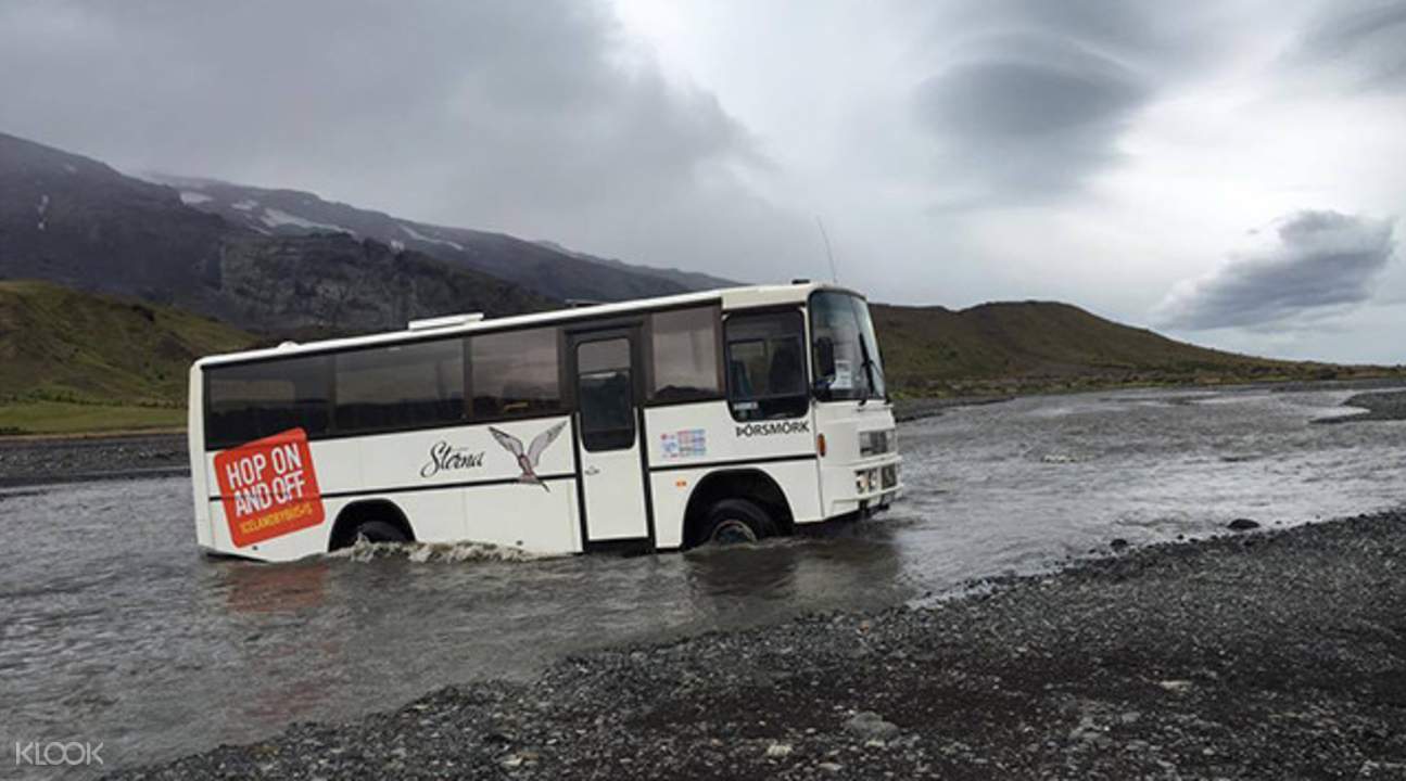 bus travel iceland