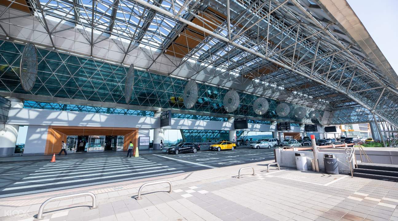 Taoyuan Airport Carpool Transfers (TPE) for Taipei, Taiwan