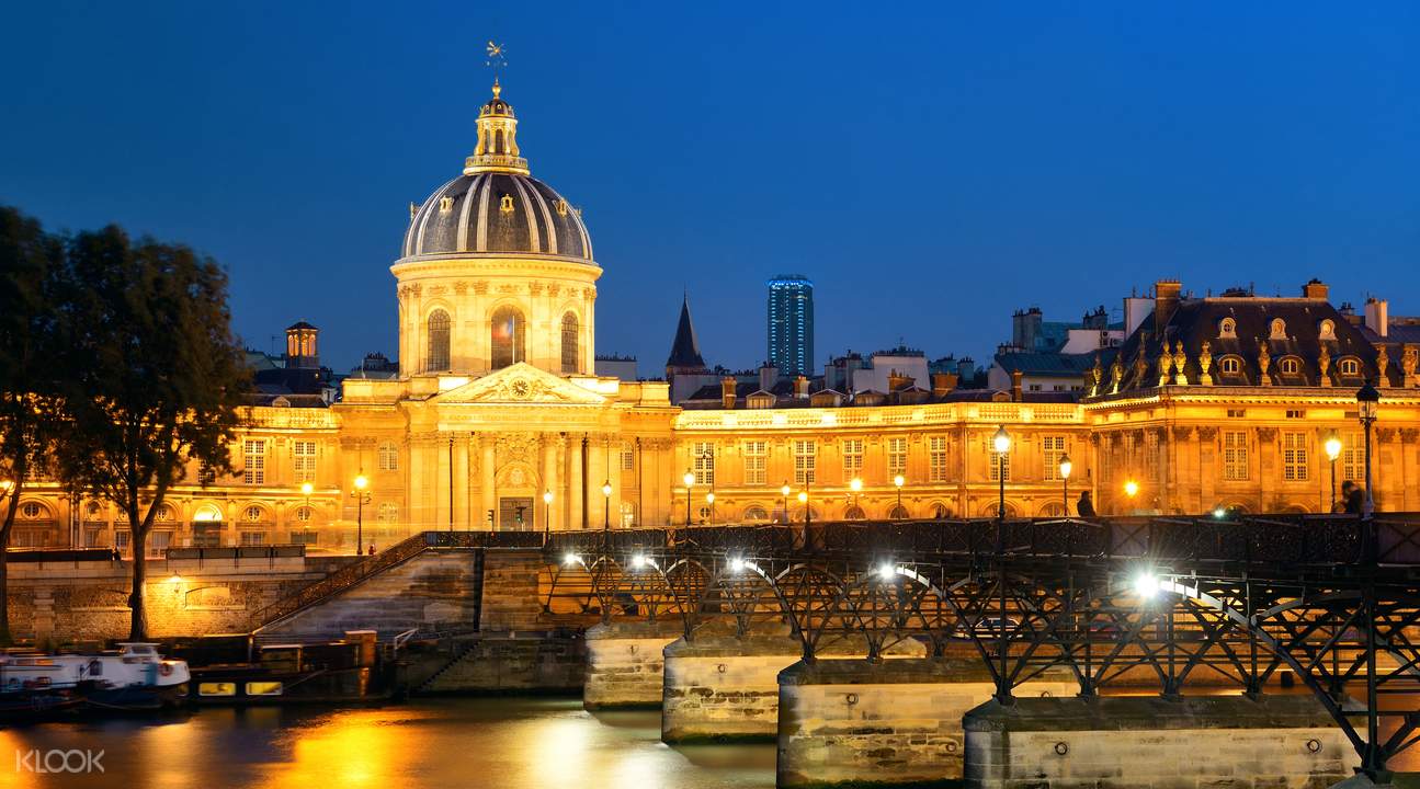 Tour por París y entrada sin colas a la Torre Eiffel con ...