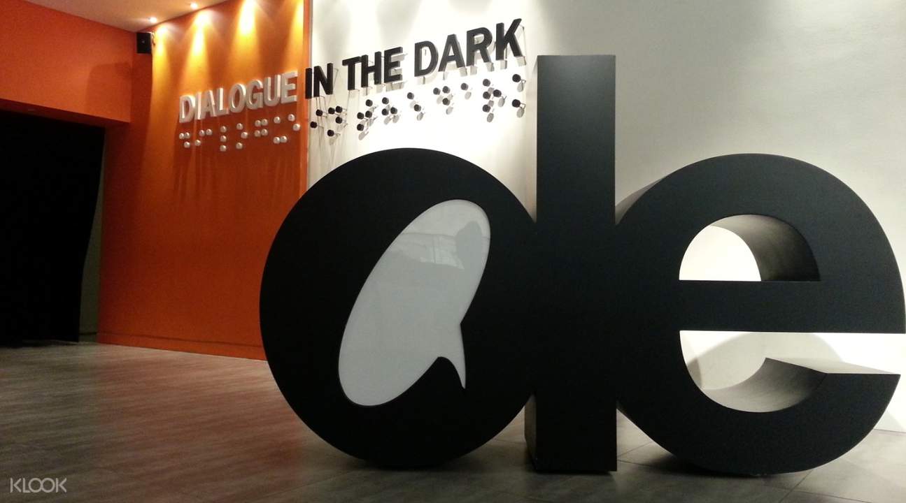 Dialogue In The Dark Exhibition Experience In Hong Kong