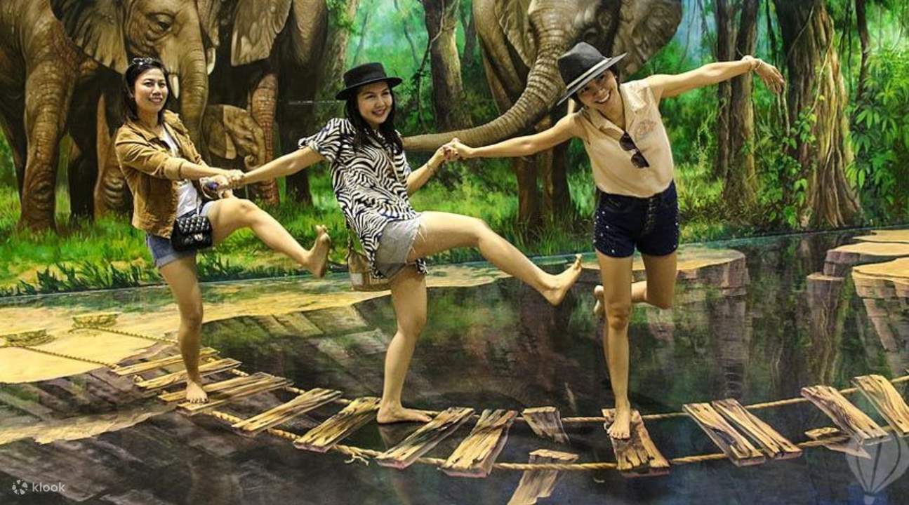 art in paradise pattaya