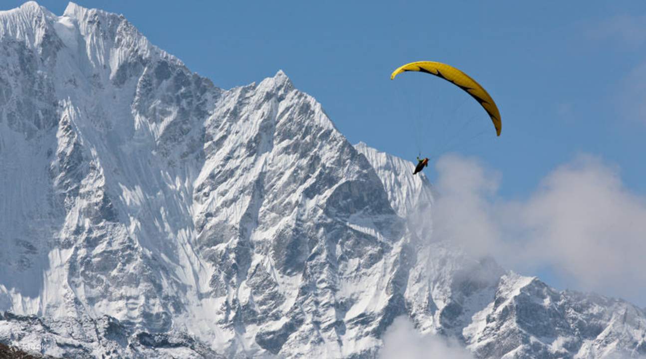 波卡拉滑翔傘體驗