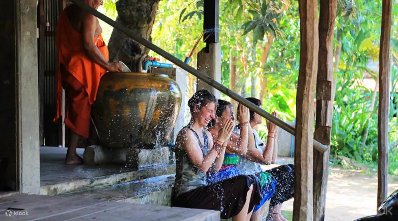 Buddhist water blessing