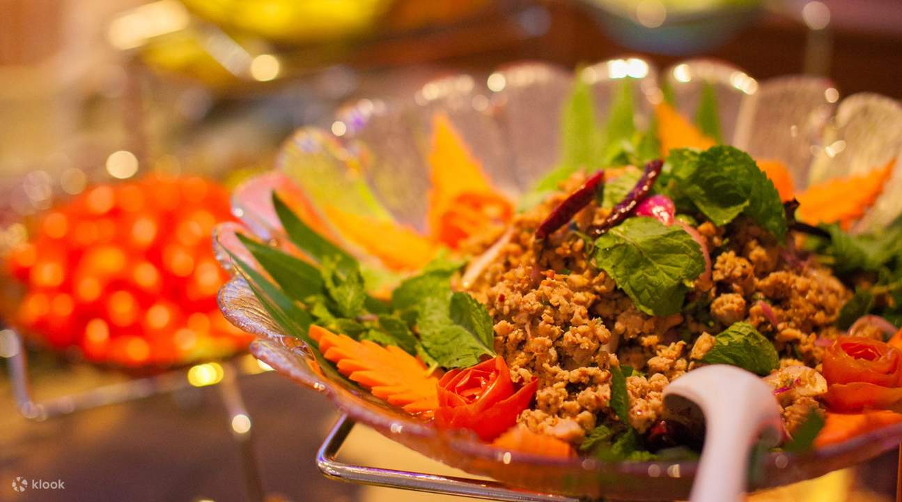 thai and international dinner buffet chao phraya white orchid river cruise bangkok