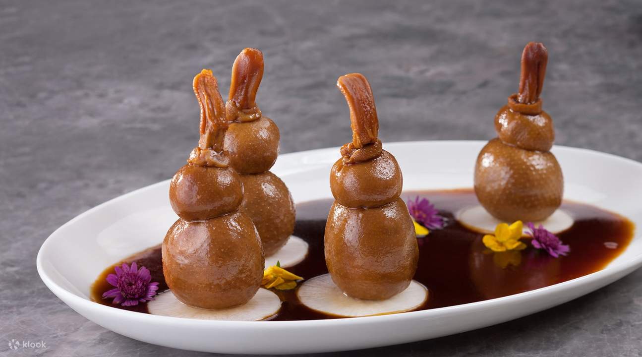 ไข่ต้มรมควันที่ร้าน 10 Shanghai