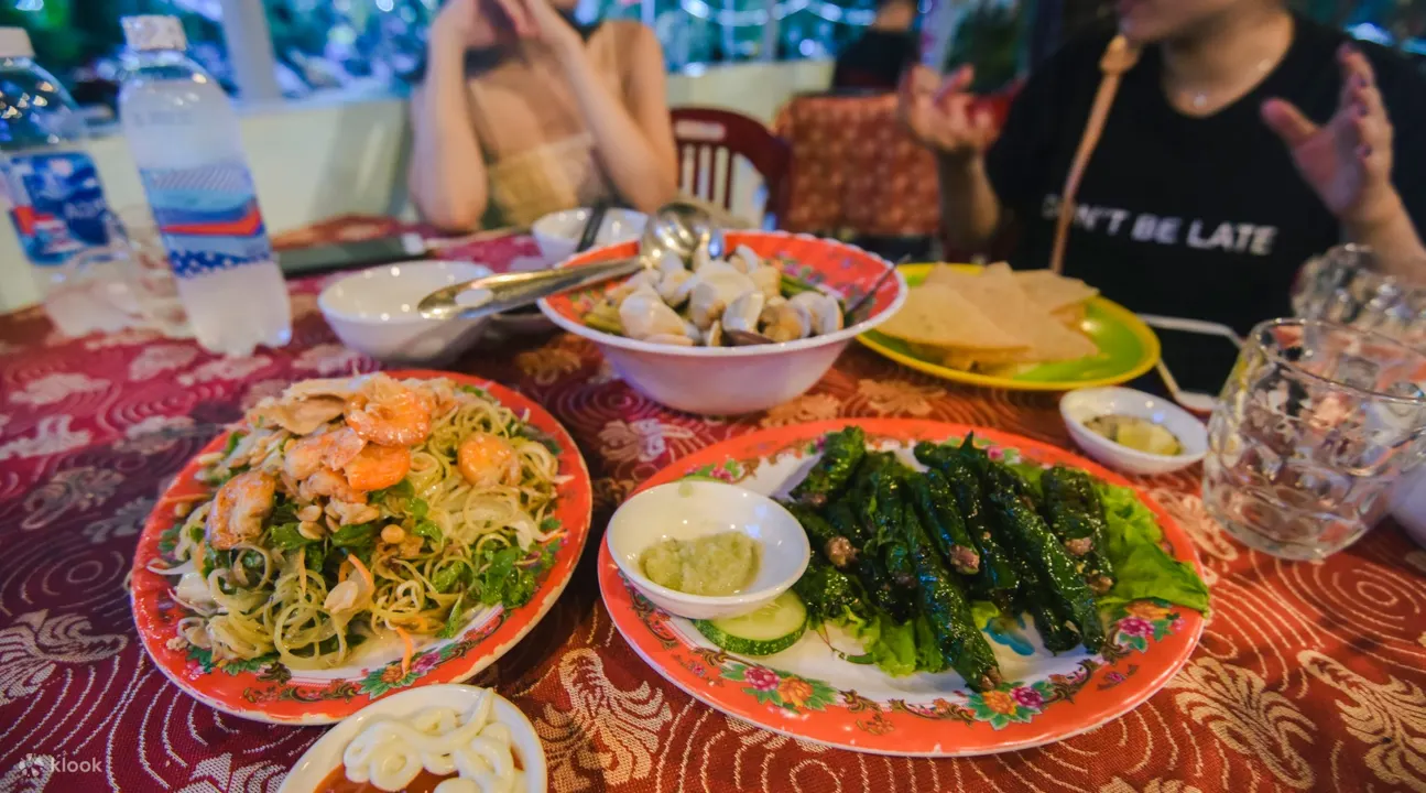 Vietnam food tours