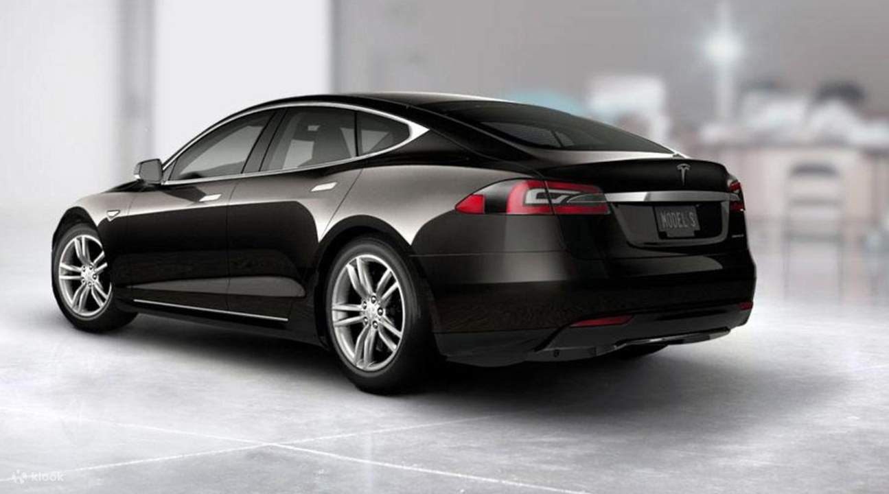 tesla s car charter