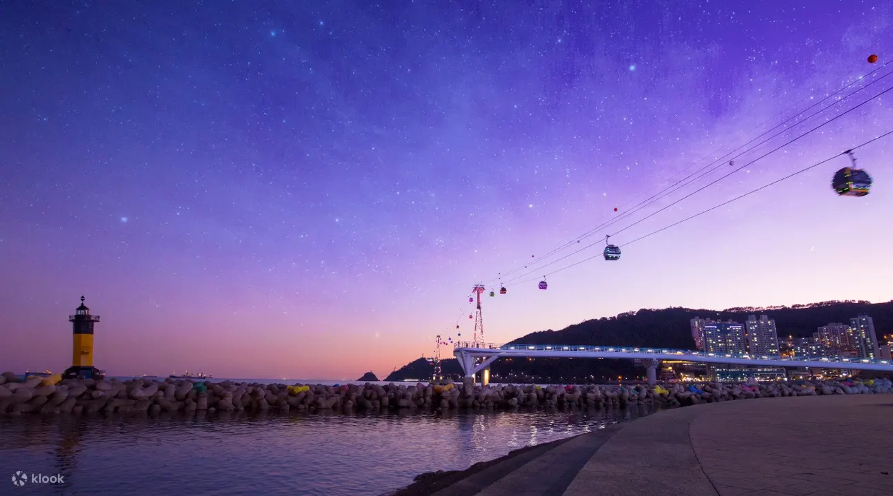 釜山夜间空中游船 (busan air cruise at night)