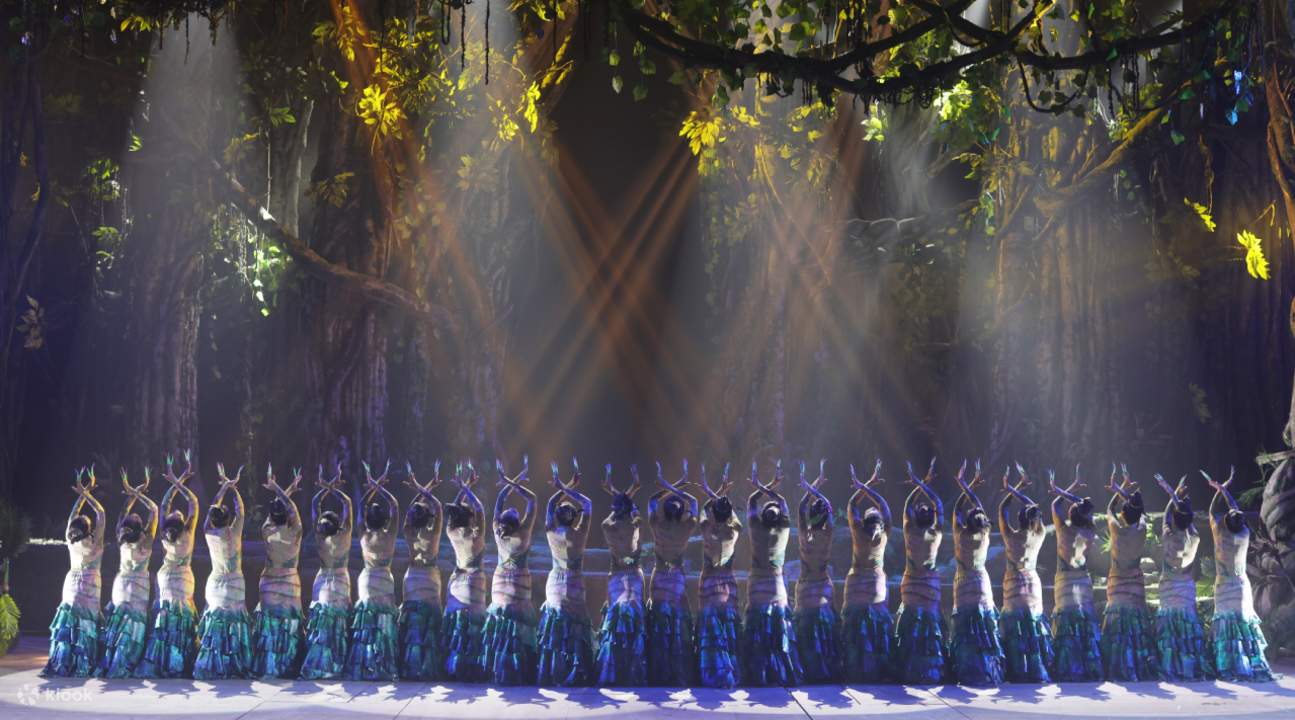 angkor dynasty show curtain call