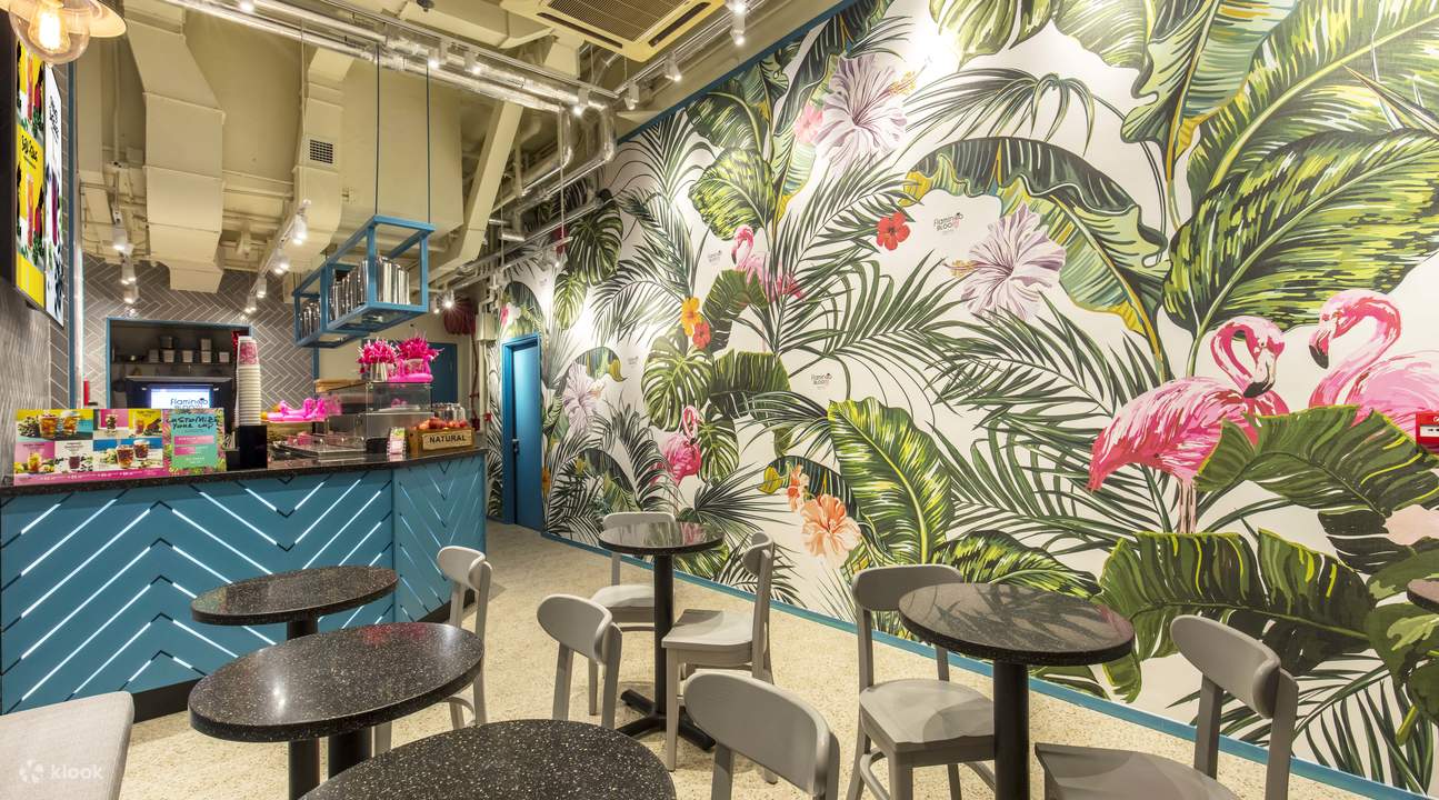 ร้าน Flamingo Bloom สาขาเซ็นทรัลและจิมซาจุ่ย