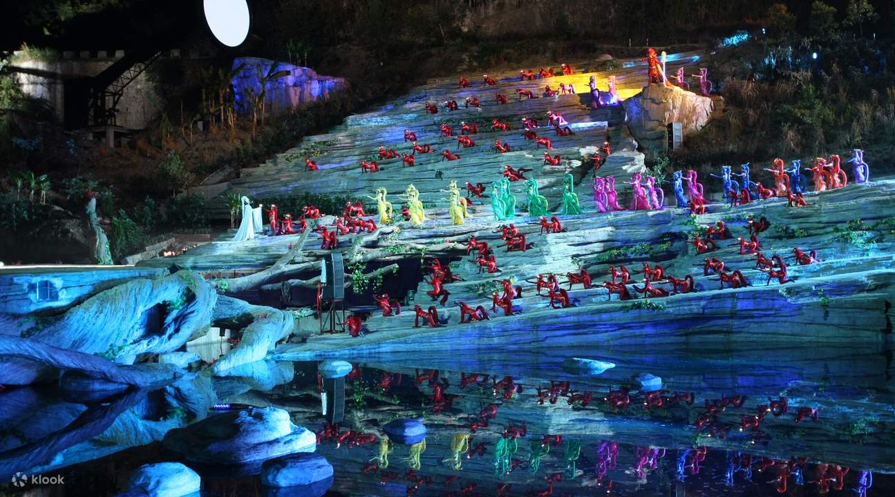 Cast del Tianmen Fox Fairy Show