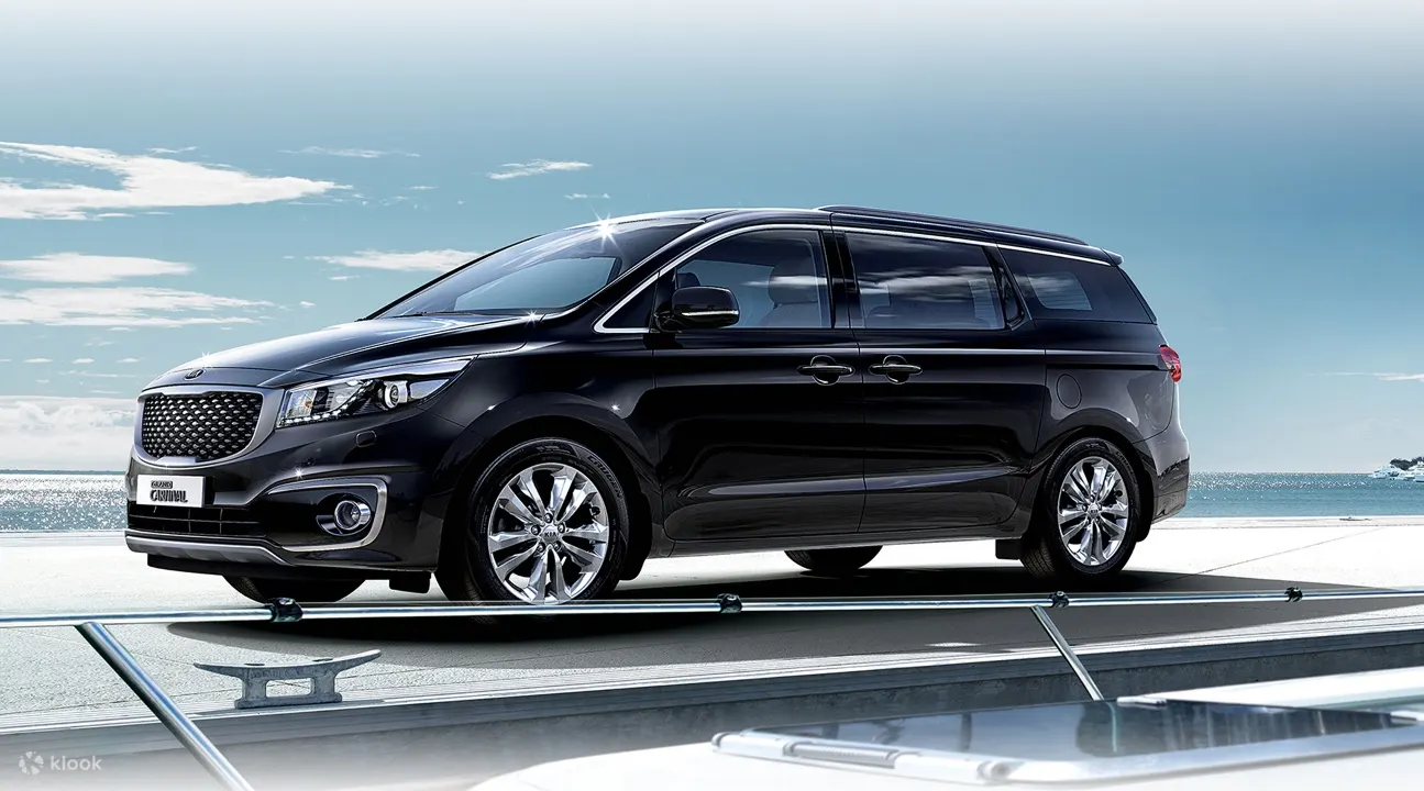 首尔黑色 SUV