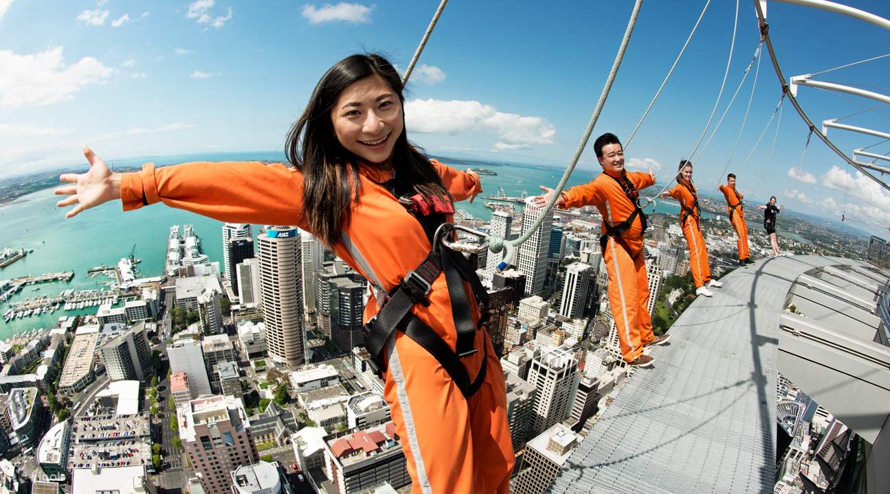 Auckland Sky Tower SkyWalk and SkyJump - Klook Canada