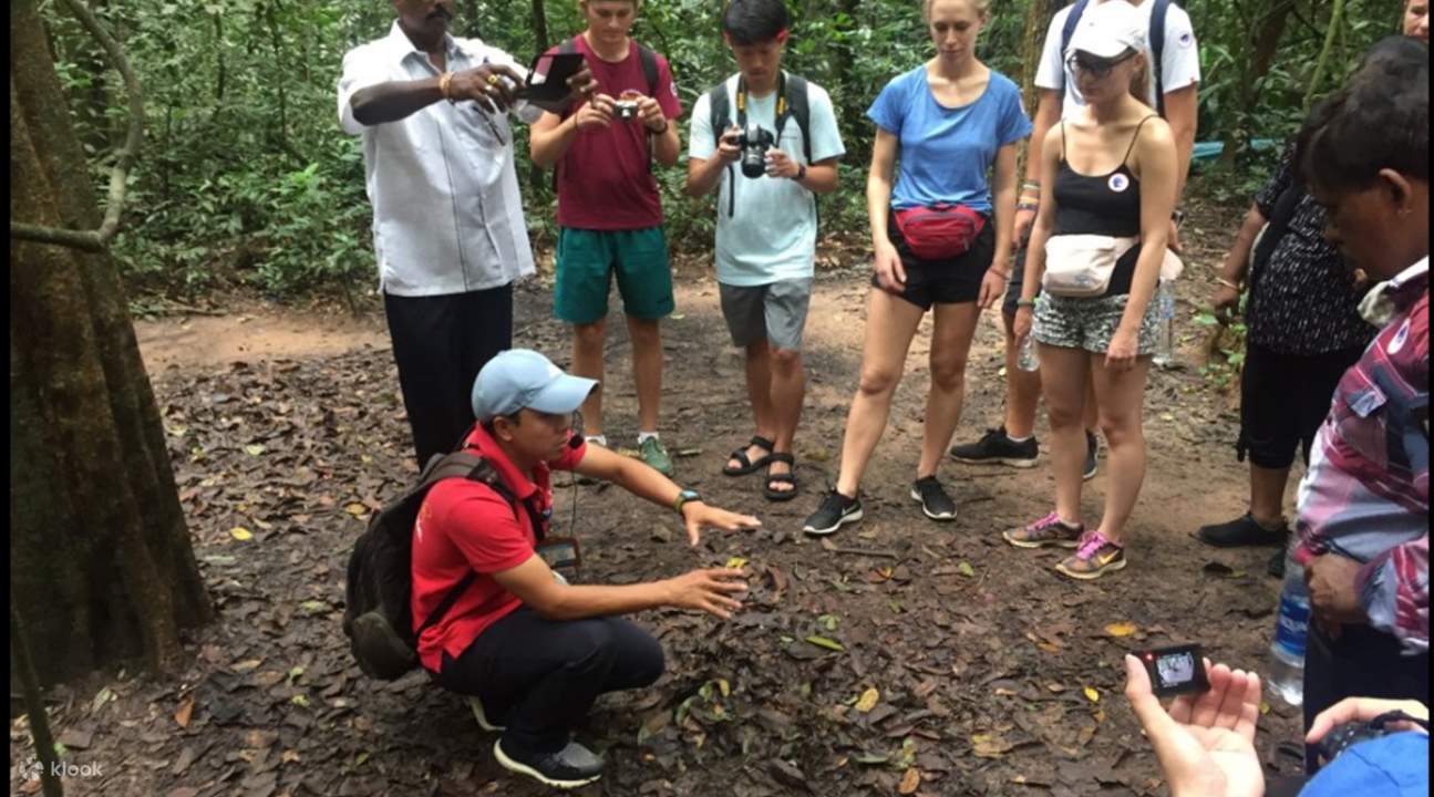 Cu Chi Tunnels and Cao Dai Temple Full Day Tour from Ho Chi Minh City