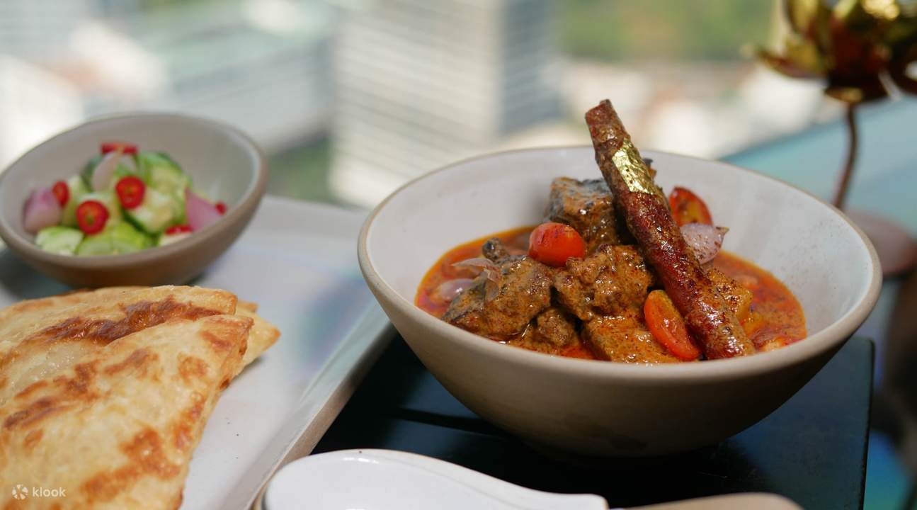 Southern Style Braised Beef Curry, Chestnut, Lotus Seed accompanied with Pickled Vegetables, Roti di Saffron Banyan Tree Bangkok