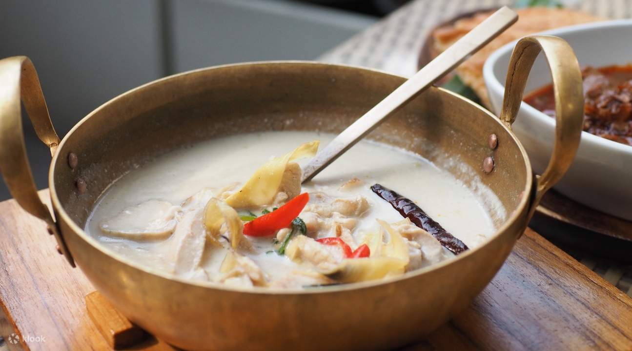 tom kha gai tali pling siam paragon bangkok